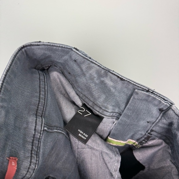 Anthropologie Pilcro High-Rise Darted Skinny Jeans - Picture 8 of 10